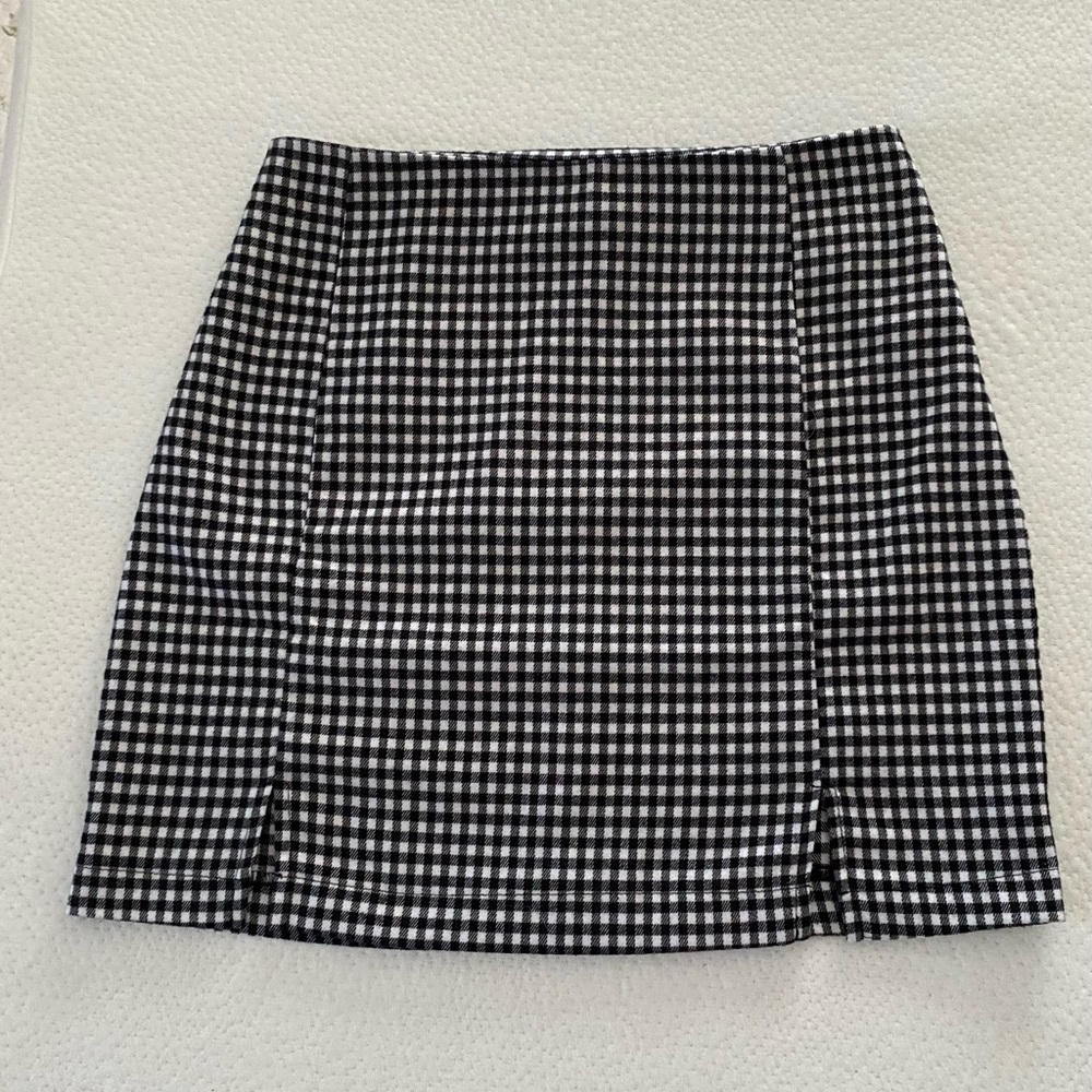 Juniors size 3 black gingham skirt
